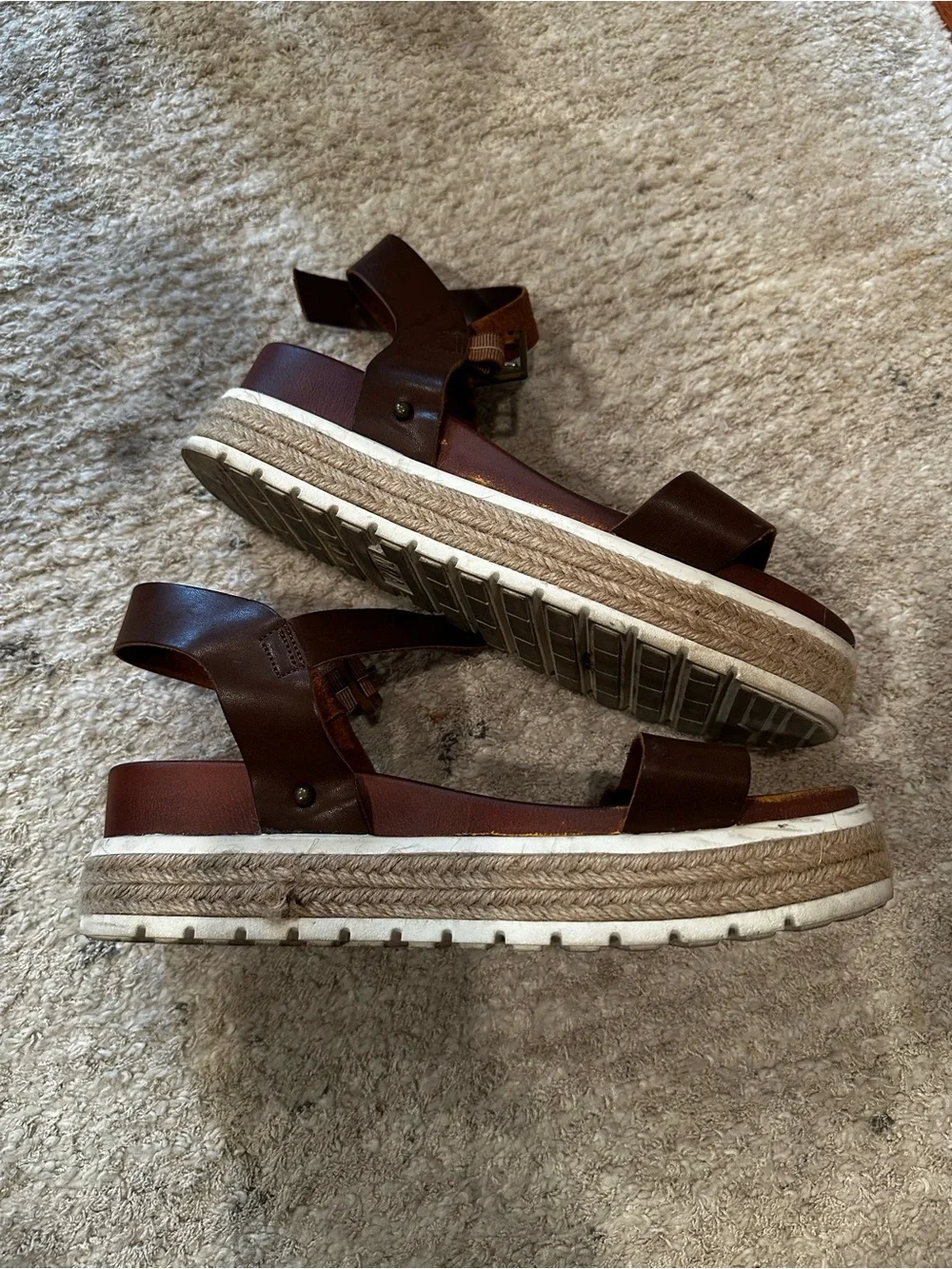 Women's Brown Platform Espadrille Sandals